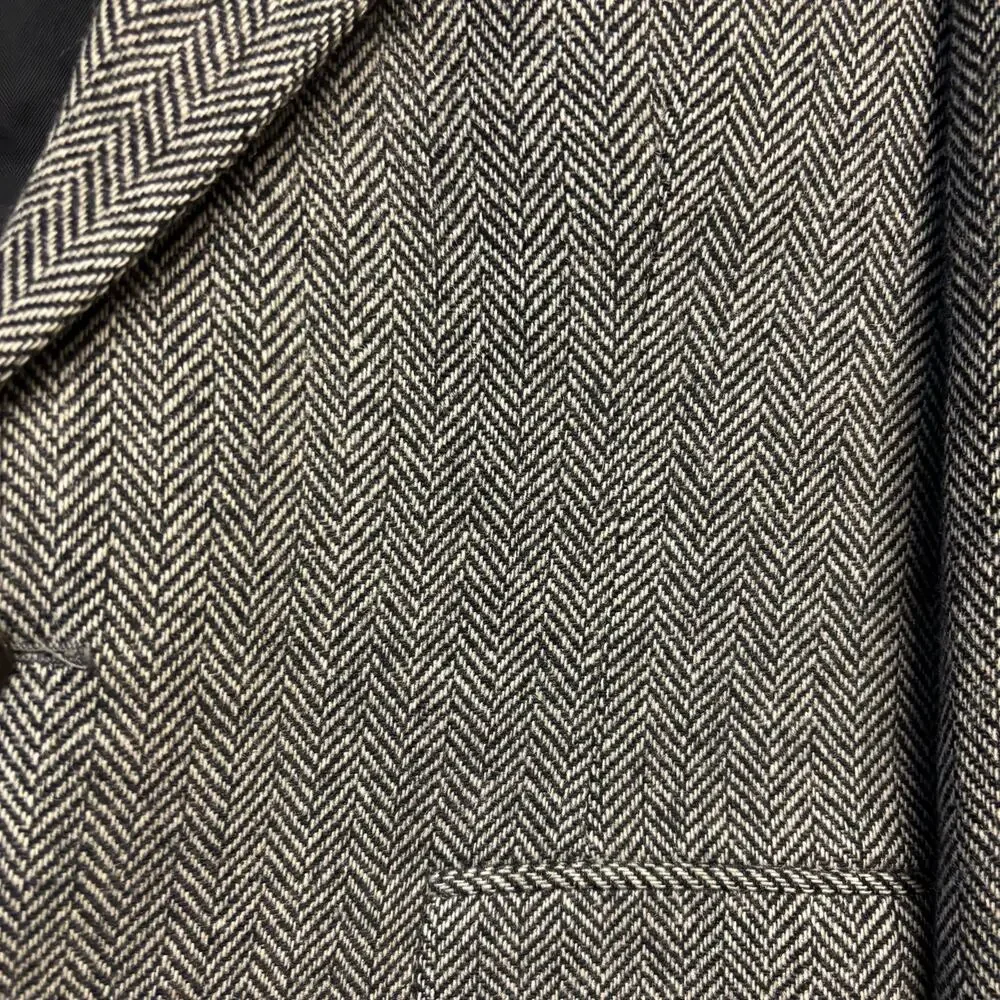 Vintage Christopher Hayes 100% Wool 44R Herringbone Blazer Made in USA Jacket
